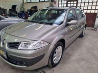 Usata Renault Mégane GrandTour Dynamique 101 CV (74 kW) 2008 Grigio Station wagon