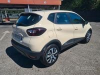 Usata Renault Captur Business 90 CV (66 kW) 2018 Beige SUV