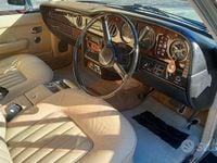 Usata Rolls Royce Silver Spur 329 CV (241 kW) 1981 Verde Berlina