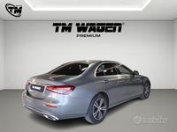 Usata Mercedes E220 Business 194 CV (142 kW) 2021 Grigio Berlina