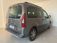 Usata Citroën Berlingo Feel 99 CV (72 kW) 2018 Grigio Monovolume