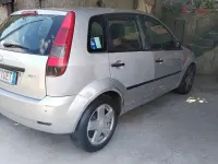 Usata Ford Fiesta 68 CV (50 kW) 2003 Grigio Utilitaria