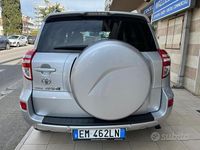 Usata Toyota RAV4 150 CV (110 kW) 2012 Grigio SUV