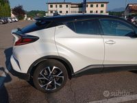 Usata Toyota C-HR Lounge 98 CV (72 kW) 2018 Bianco SUV