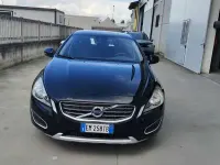Usata Volvo V60 Kinetic 114 CV (83 kW) 2012 Station wagon