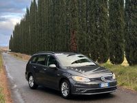 Usata VW Golf VII 131 CV (96 kW) 2018 Grigio Station wagon