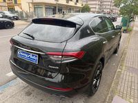Usata Maserati Levante 250 CV (183 kW) 2021 Nero SUV