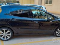 Usata Peugeot 308 112 CV (82 kW) 2012 Nero Berlina