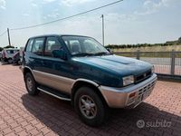 Usata Nissan Terrano SE 101 CV (74 kW) 1996 Blu/azzurro SUV
