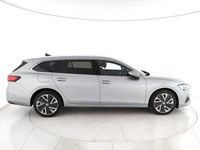 Usata Skoda Superb Style 150 CV (110 kW) 2024 Grigio argento Station wagon