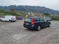 Usata Volvo V70 163 CV (119 kW) 2007 Blu Station wagon