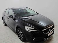 Usata Volvo V40 CC 120 CV (88 kW) 2018 Nero Station wagon