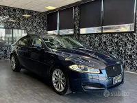 Usata Jaguar XF 240 CV (176 kW) 2012 Blu Berlina