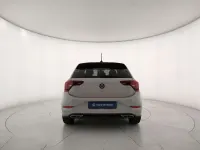 Usata VW Polo R-line 95 CV (69 kW) 2023 Ascot grey Utilitaria