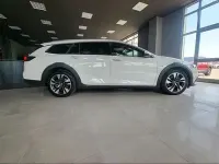 Usata Opel Insignia 260 CV (191 kW) 2018 Bianco Station wagon