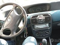 Usata Lancia Ypsilon 86 CV (63 kW) 1998 Bianco Utilitaria