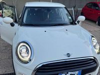 Usata Mini ONE 75 CV (55 kW) 2021 Bianco Utilitaria