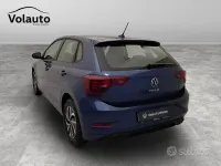 Usata VW Polo Life 90 CV (66 kW) 2024 Blu/azzurro Utilitaria