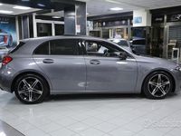 Usata Mercedes A180 116 CV (85 kW) 2019 Grigio Berlina