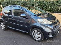 Usata Peugeot 107 68 CV (50 kW) 2011 Nero Utilitaria