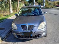 Usata Lancia Ypsilon 80 CV (58 kW) 2005 Argento Utilitaria