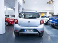 Usata Dacia Sandero Stepway 90 CV (66 kW) 2020 Argento Utilitaria