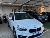 Usata BMW 225 Active Tourer iPerformance 135 CV (99 kW) 2017 Bianco Monovolume