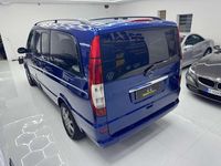 Usata Mercedes Viano 150 CV (110 kW) 2005 Blu Monovolume