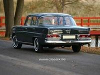 Usata Mercedes 220 110 CV (80 kW) 1965 Grigio Berlina
