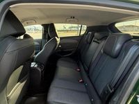 Usata Peugeot 308 Allure 131 CV (96 kW) 2022 Verde Berlina