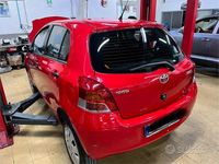 Usata Toyota Yaris 2010 Rosso Berlina