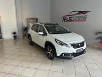 Usata Peugeot 2008 S 120 CV (88 kW) 2017 Bianco SUV