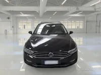Usata VW Passat Business 150 CV (110 kW) 2022 Nero Station wagon