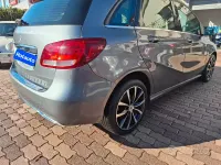 Usata Mercedes B180 Premium 110 CV (80 kW) 2015 Grigio Utilitaria