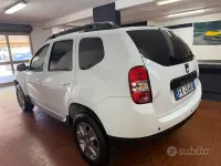 Usata Dacia Duster 109 CV (80 kW) 2017 Bianco SUV