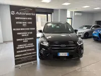 Usata Ford Kuga ST-Line 120 CV (88 kW) 2019 Nero SUV