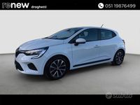 Käytetty Renault Clio V Zen 140 HP (102 kW) 2022 Valkoinen Sedan