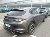 Usata Alfa Romeo Stelvio Veloce 209 CV (153 kW) 2024 Grigio vesuvio SUV