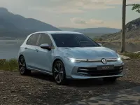 Nuova VW Golf VIII Edition 115 CV (84 kW) 2026 Crystal ice blue metallizzato Berlina