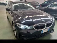 Begagnad BMW 318 Advantage 150 HK (110 kW) 2022 Svart Kombi