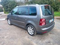 Usata VW Touran 2007 Grigio Monovolume