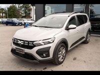 Usata Dacia Jogger Expression 101 CV (74 kW) 2023 Grigio chiaro Monovolume
