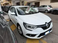 Usata Renault Mégane IV Bose Edition 110 CV (80 kW) 2016 Bianco Berlina