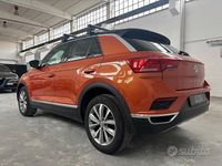 Usata VW T-Roc Style 116 CV (85 kW) 2020 Arancione SUV