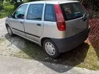 Usata Fiat Punto 54 CV (39 kW) 1999 Grigio Berlina