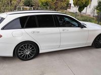 Usado Mercedes 220 AMG line 170 CV (125 kW) 2017 Blanco Familiar