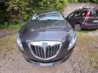 Usata Lancia Delta 120 CV (88 kW) 2011 Grigio Utilitaria