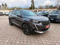 Usata Peugeot 2008 Allure 101 CV (74 kW) 2021 Grigio SUV