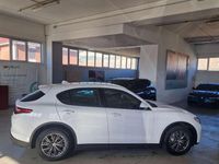 Usata Alfa Romeo Stelvio Business 160 CV (117 kW) 2020 Bianco SUV