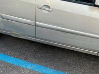 Usata Ford Fiesta 90 CV (66 kW) 2007 Grigio Berlina